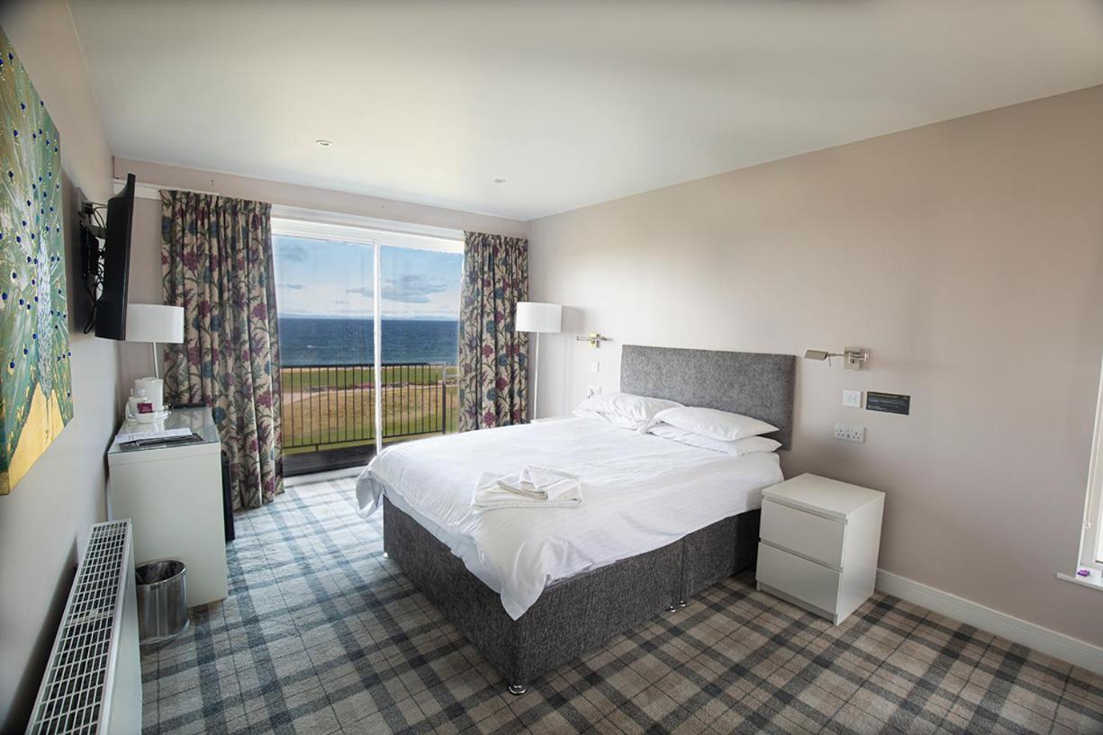 Poseidon Inn Lossiemouth Kültér fotó
